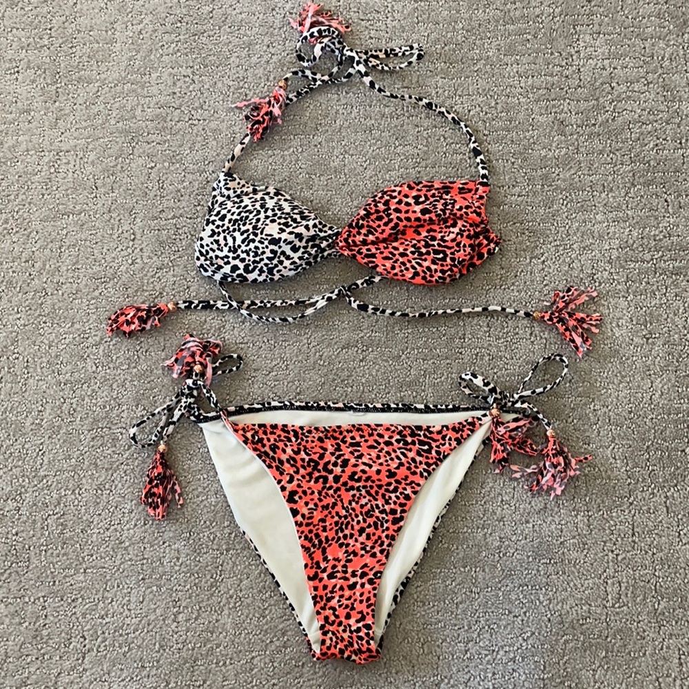 H&M two piece swimsuit